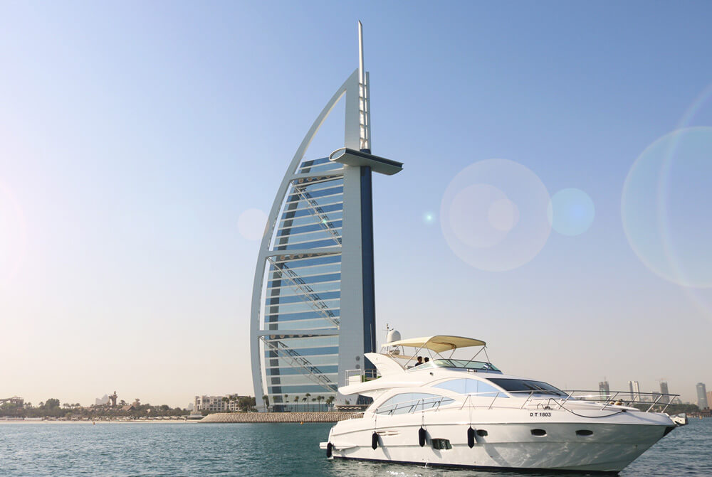 56FT MAJESTY (6-Hour cruise 40,000AED)